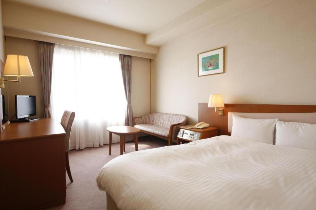 Ako Park Hotel Exterior photo